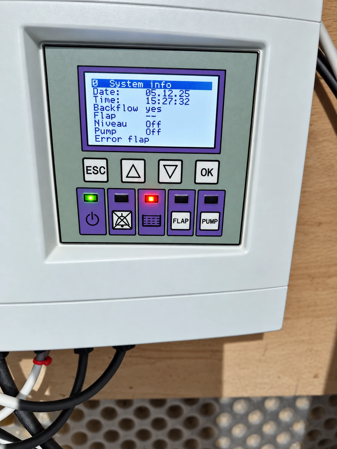 KESSEL system control panel displaying backflow and pump status